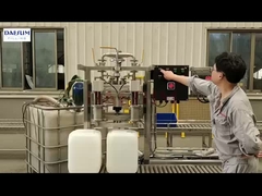 5L-20L Máquina de llenado de líquido semiautomática de dos lanzas